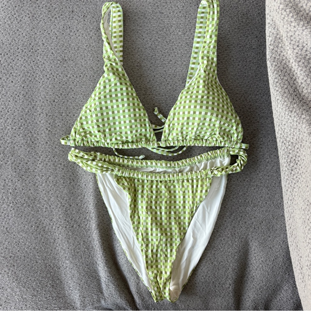 Dippin’ Daisy’s Bikini Set
